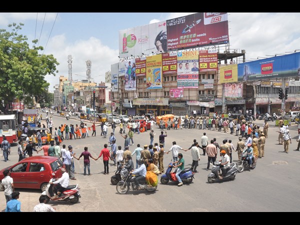 ర్టీసీ క్రాస్ రోడ్స్