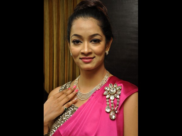 ఎగ్జిబిషన్