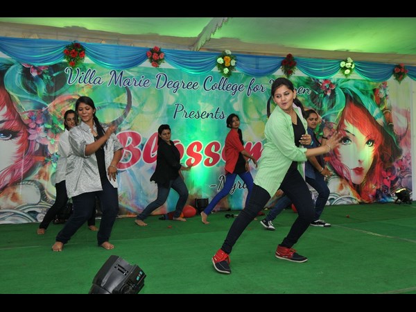 ఫ్రెషర్స్ డే