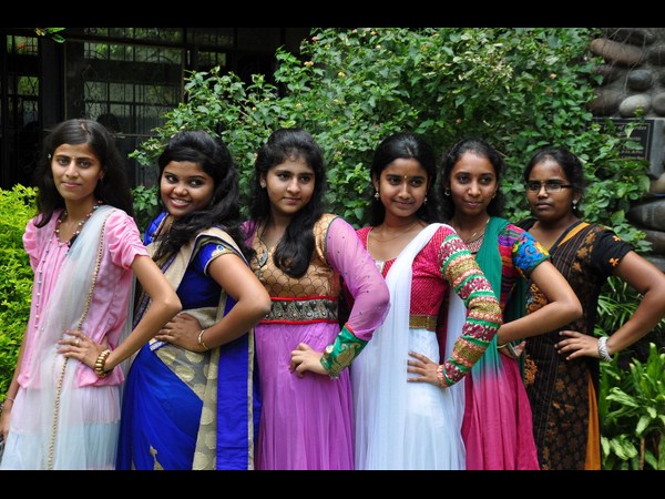 కాలేజ్ డే కాలేజ్ డే