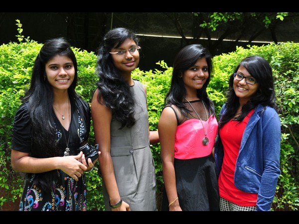 కాలేజ్ డే కాలేజ్ డే