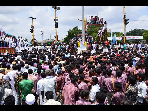 బిజెపి మద్దతు కూడా..