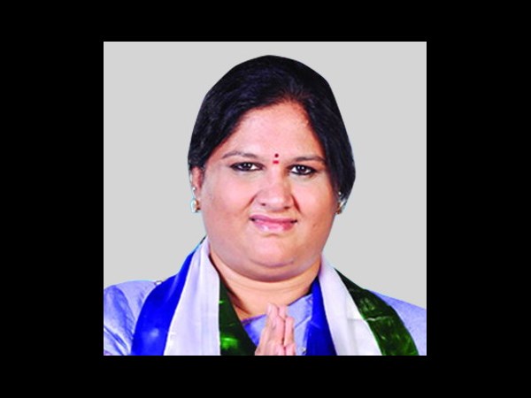 కొత్తపల్లి గీత