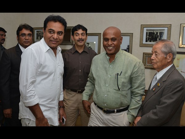 కేటీఆర్