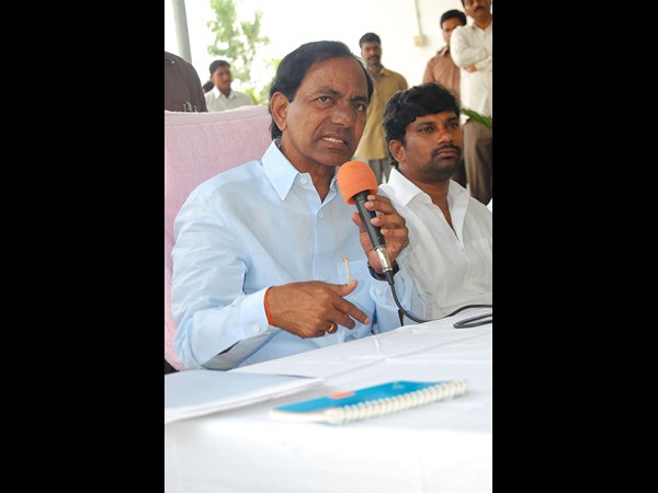 కేసీఆర్