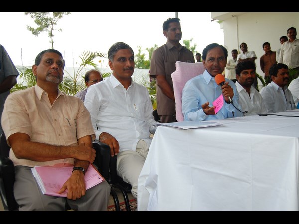 కేసీఆర్