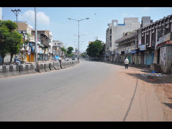 హైదరాబాదు ఎప్పుడైనా ఇలా ఉందా..