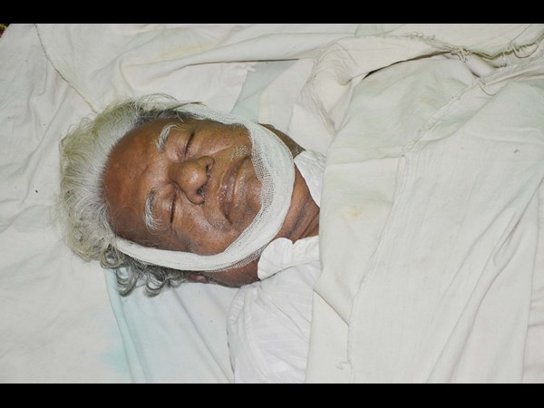 ఎంటి ఖాన్‌కు తుది వీడ్కోలు