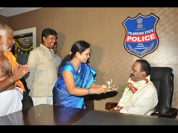 నాయిని