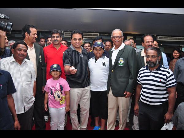  గోల్ఫ్ కోర్స్