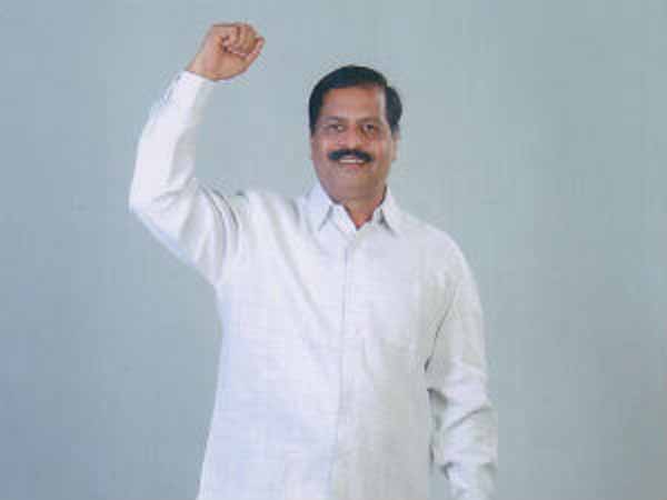 మెదక్ సీటుపై చర్చ