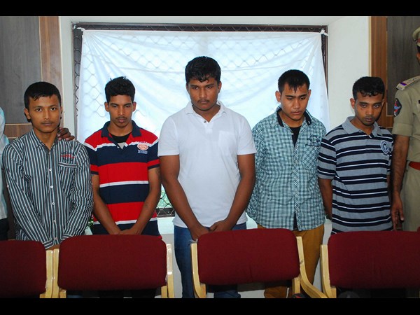 బిగ్ బజార్ చోరీ కేసు నిందితుల పట్టివేత