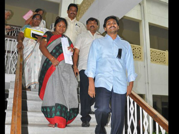 సస్పెండ్ చేశారు...