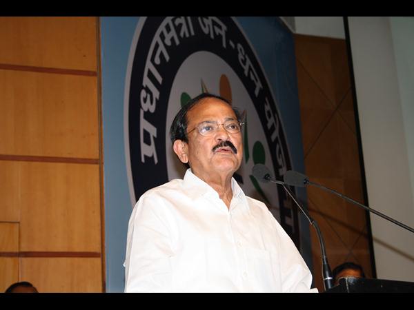 వెంకయ్య నాయుడు