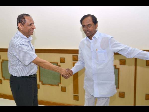 కేసీఆర్
