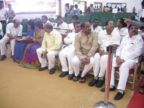 చంద్రబాబు 