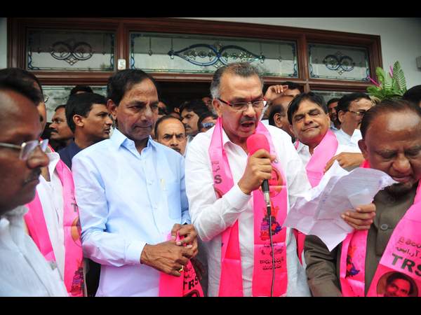 కెసిఆర్