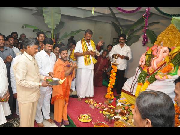 చంద్రబాబు