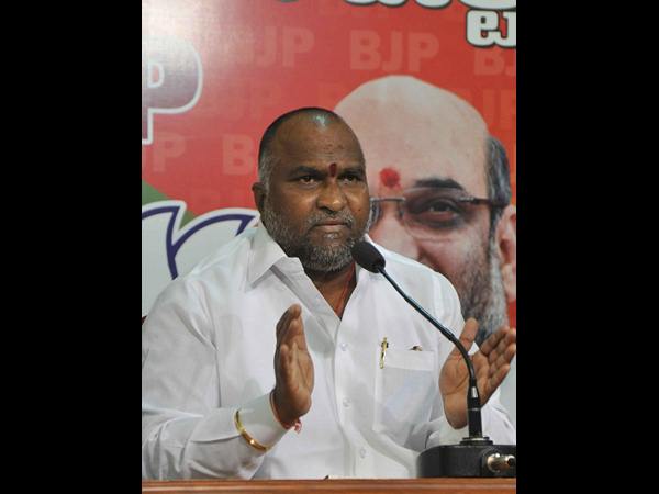  బీజేపీ