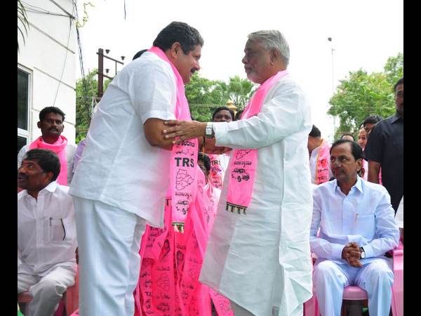 చేరికలు