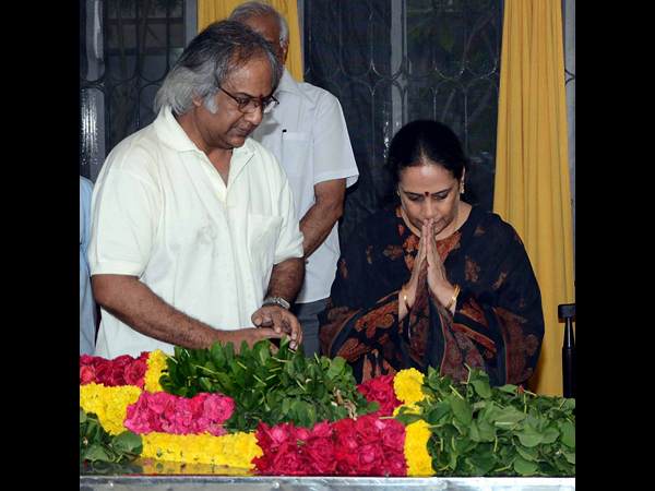 శైలజ, సుధాకర్ నివాళి