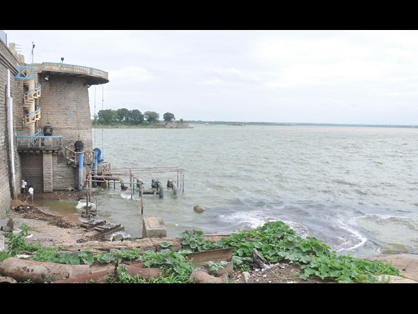  హిమయత్ సాగర్, ఉస్మాన్ సాగర్