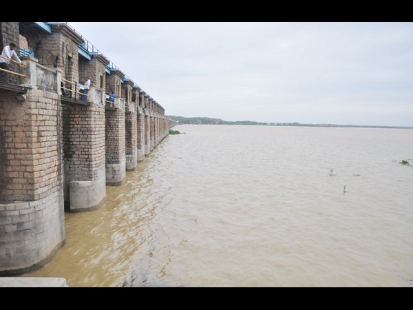  హిమయత్ సాగర్, ఉస్మాన్ సాగర్
