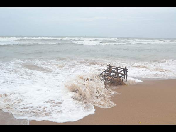విశాఖ తీరం