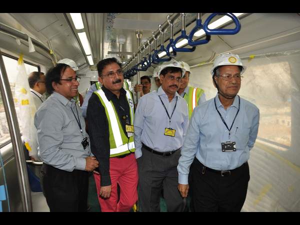  మెట్రో రైలు