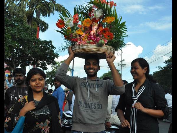 నిమజ్జనం నిమజ్జనం