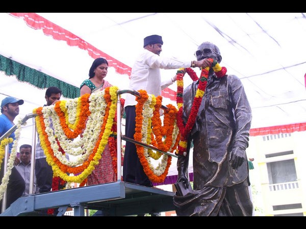 మోహన్ బాబు