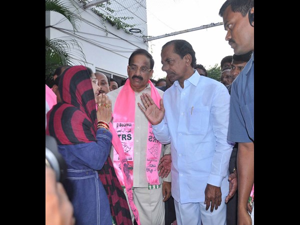 కెసిఆర్-తుమ్మల కెసిఆర్-తుమ్మల