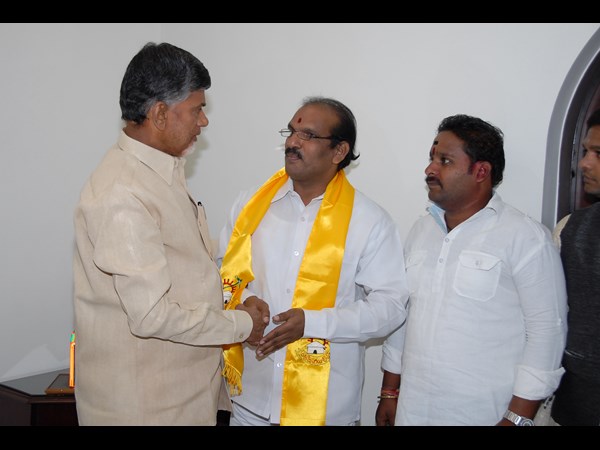 తుమ్మల అటు పోవడంతో..