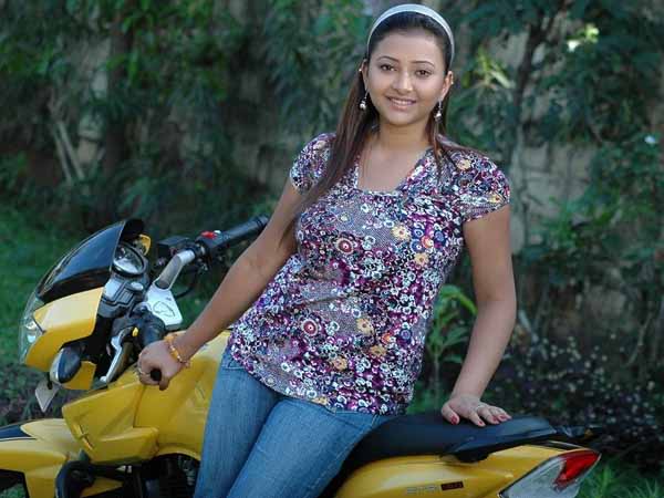 Only films can bail out Shweta Only films can bail out Shweta