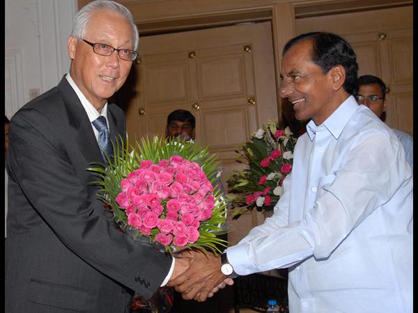 కెసిఆర్‌తో సింగపూర్ సీనియర్ మంత్రి