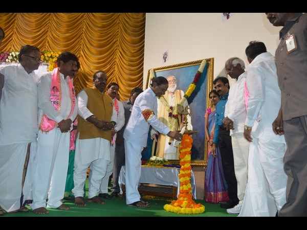 కెసిఆర్