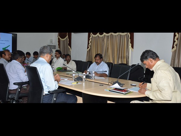పంచదార కర్మాగారంపై సమావేశం