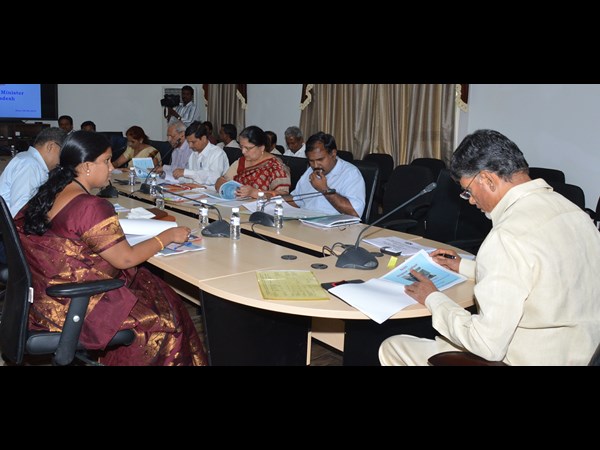 బైరేటీస్‌పై చంద్రబాబు