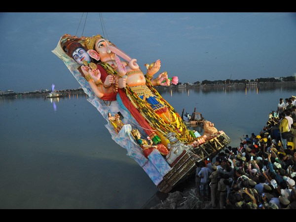 మహాగణపతి శోభాయాత్ర