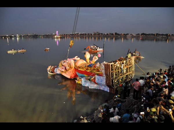 మహా గణపతి శోభాయాత్ర