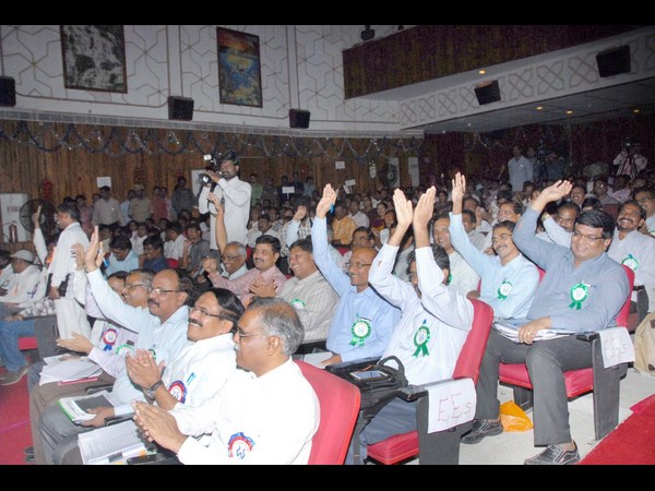కేసీఆర్