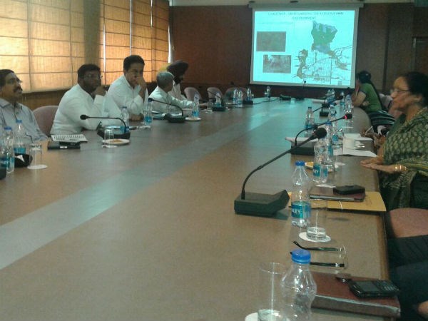Andhra Pradesh committee visits cities to study capital models