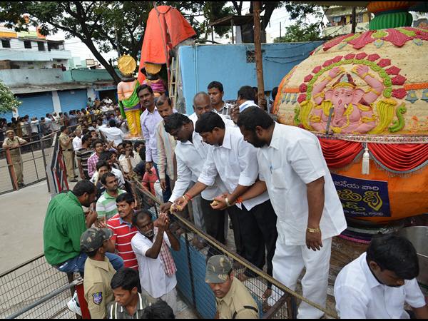 ఖైరతాబాద్ లడ్డూ