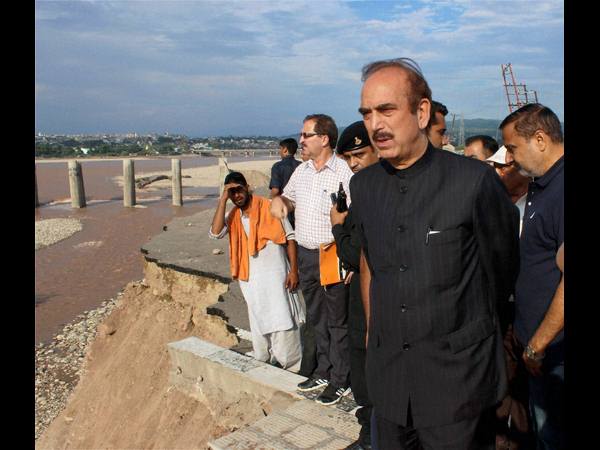 అసలు నా ప్రభుత్వం ఎక్కడుందన్న సీఎం ఓమర్ అబ్దుల్లా