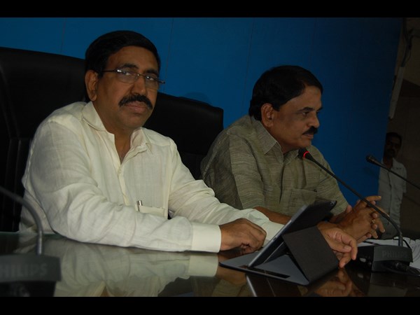  పల్లె రఘునాథ్ రెడ్డి - నారాయణ