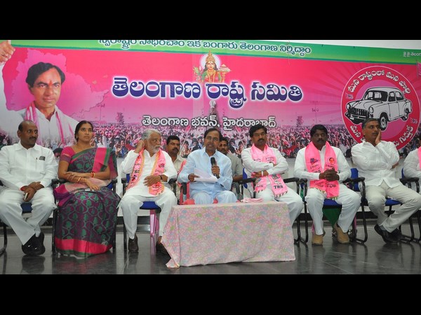 కేసీఆర్