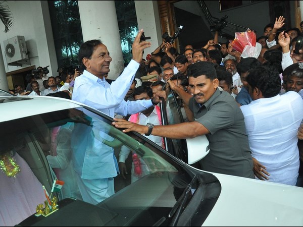 కేసీఆర్