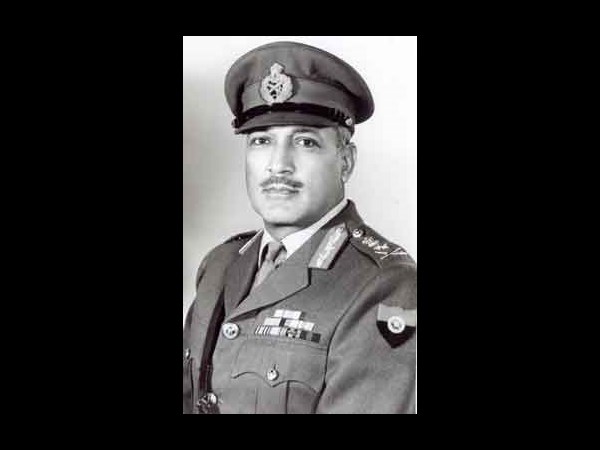 సైనిక గవర్నర్‌గా చౌదరి