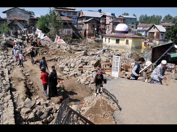 జమ్మూ కాశ్మీర్ వరదలు లేటెస్ట్ అప్ డేట్స్ 