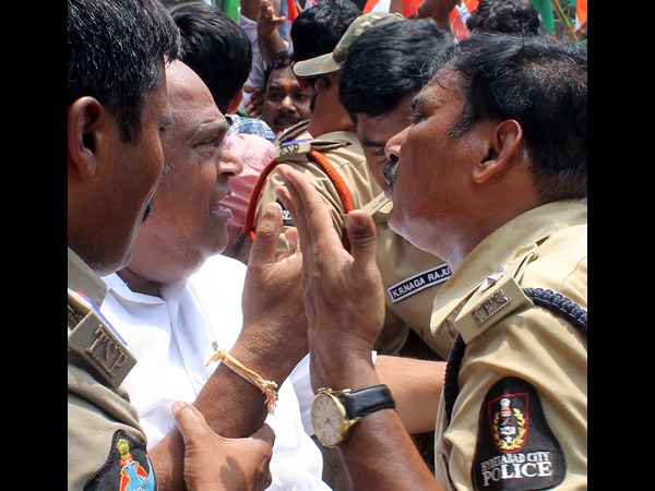 నాగం ఇలా..